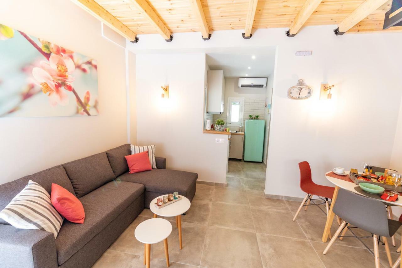 Apartament Mantisses 3 Kalamata Zewnętrze zdjęcie